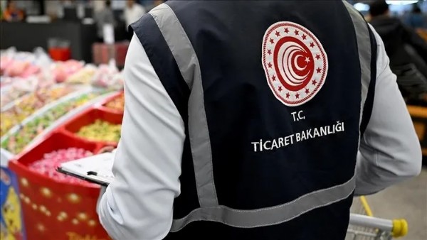 Bakanlık Fırsatçılığa Geçit Vermedi! Fahiş Fiyatlı Restorana Para Cezası